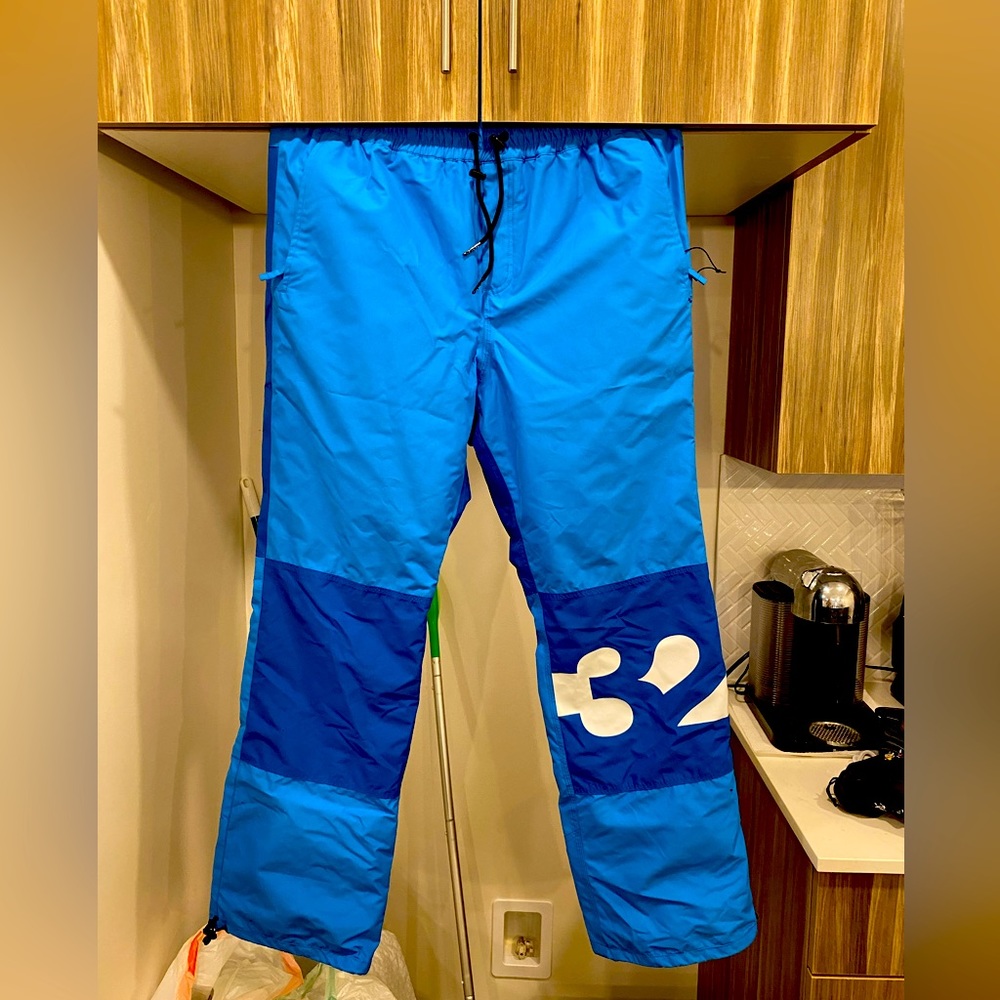 32 Jogger Snow Pants size Large